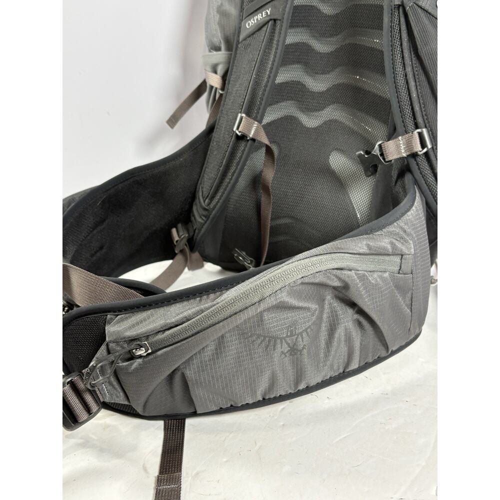 Osprey Talon 22 Backpack Eclipse Grey Hiking Dayp… - image 7